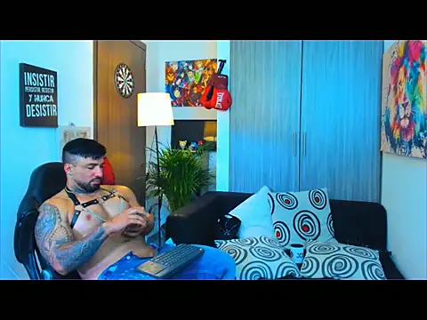 Snapshot of naugthy_dominant chatting on November 22, 2025, 2:16 pm naugthy dominant online show from November 22, 2025, 2:16 pm