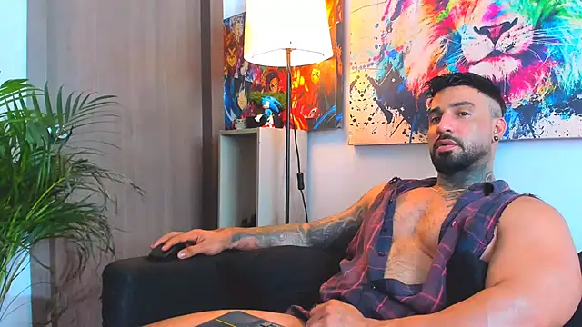 Snapshot of naugthy_dominant chatting on December 2, 2025, 5:08 pm naugthy dominant online show from December 2, 2025, 5:08 pm