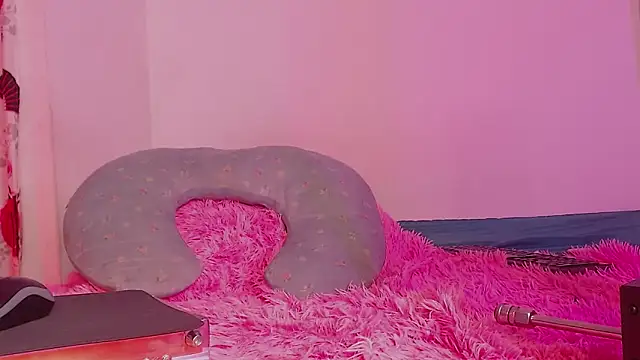 Miaa Cameron online show from December 26, 2024, 6:54 pm