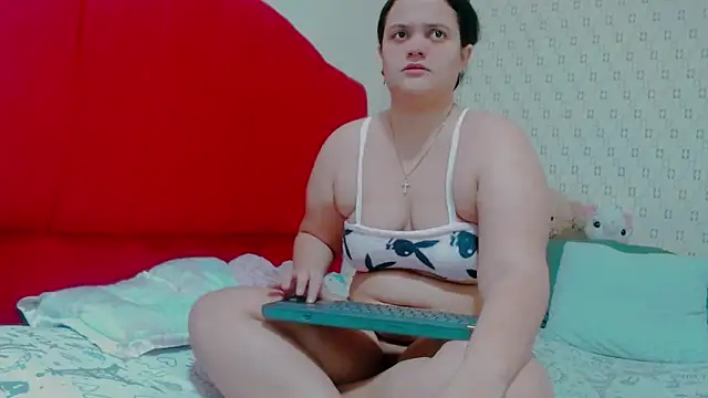 brunnette hot online show from February 1, 2025, 10:59 am