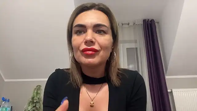 DESIREjenny online show from February 5, 2025, 10:51 am