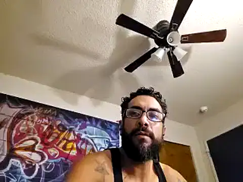 Snapshot of Forbidden_daddy chatting on December 12, 2024, 8:57 am Forbidden daddy online show from December 12, 2024, 8:57 am