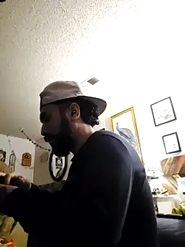 Snapshot of Forbidden_daddy chatting on January 28, 2025, 11:38 am Forbidden daddy online show from January 28, 2025, 11:38 am