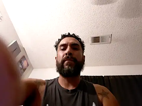 Snapshot of Forbidden_daddy chatting on October 20, 2025, 5:30 am Forbidden daddy online show from October 20, 2025, 5:30 am