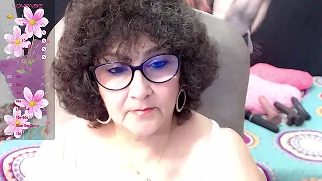 cataleya mom online show from March 21, 2025, 1:45 pm