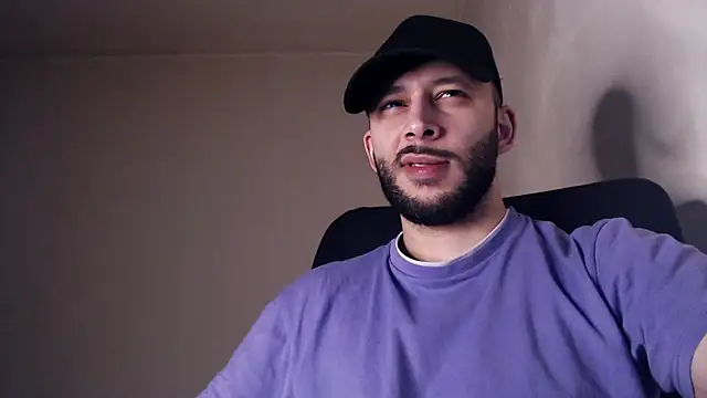 henryaxe online show from November 21, 2025, 1:54 pm