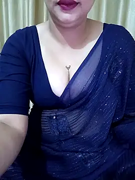 Snapshot of Priya_Boudi chatting on February 5, 2025, 5:09 pm Priya Boudi online show from February 5, 2025, 5:09 pm