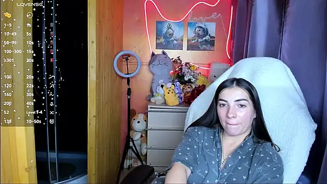 Snapshot of Fiery_Brunette_ chatting on September 26, 2025, 11:58 am Fiery Brunette  online show from September 26, 2025, 11:58 am