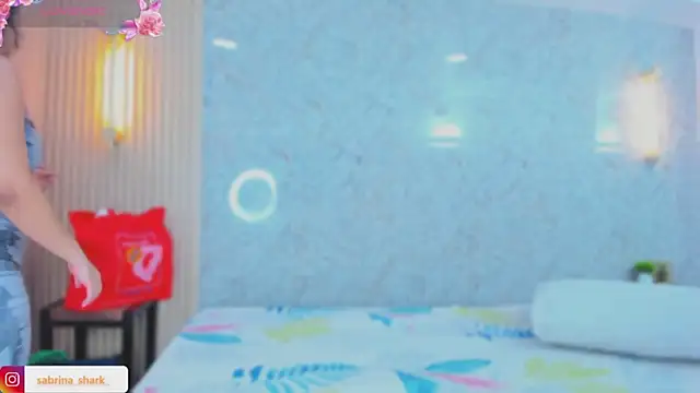 sabrina shark  online show from November 28, 2025, 3:09 am