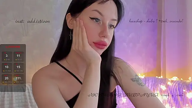 Snapshot of elena_addiction chatting on January 18, 2025, 9:24 am elena addiction online show from January 18, 2025, 9:24 am