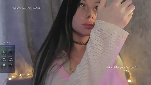 Snapshot of elena_addiction chatting on November 19, 2025, 8:03 am elena addiction online show from November 19, 2025, 8:03 am