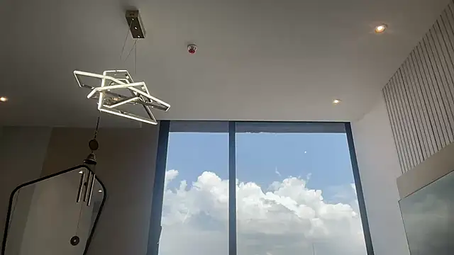 Snapshot of ChocolateCakeQueen chatting on February 5, 2025, 5:09 pm ChocolateCakeQueen online show from February 5, 2025, 5:09 pm