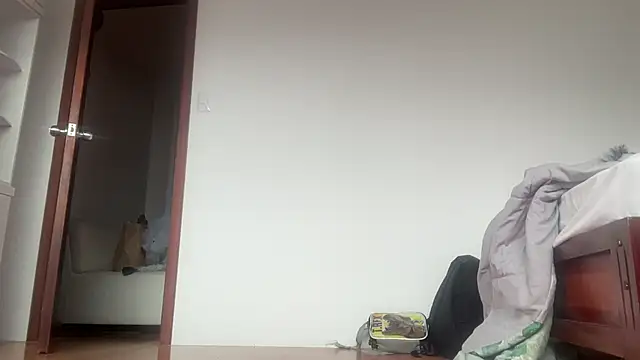 Snapshot of ChocolateCakeQueen chatting on November 26, 2025, 1:12 pm ChocolateCakeQueen online show from November 26, 2025, 1:12 pm