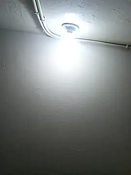 emily brontee  online show from September 24, 2025, 12:47 am