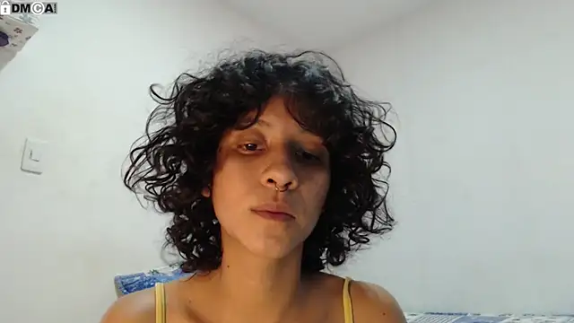 Snapshot of AlinaWoolf_ chatting on September 10, 2025, 8:31 pm AlinaWoolf  online show from September 10, 2025, 8:31 pm