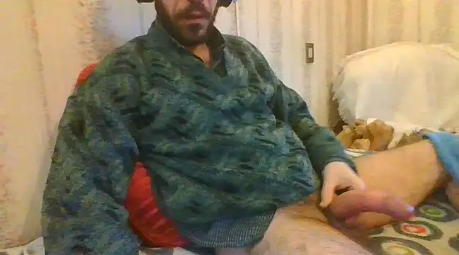 Snapshot of tozebrito_hd chatting on February 18, 2025, 8:16 am tozebrito hd online show from February 18, 2025, 8:16 am