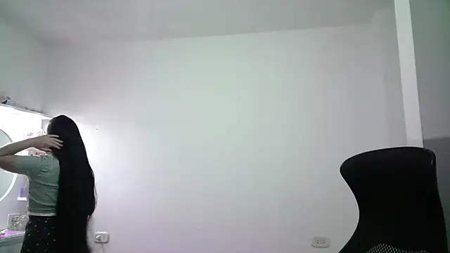 aineangeel online show from November 11, 2025, 2:22 am