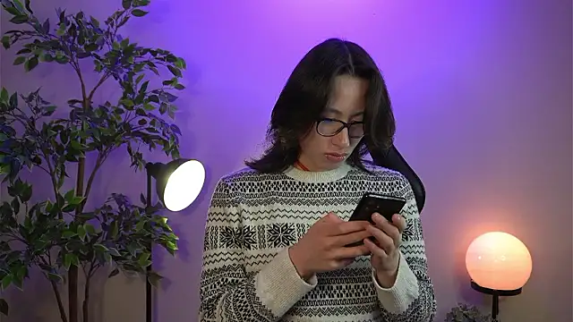 SrLuis18 online show from December 1, 2024, 11:25 pm