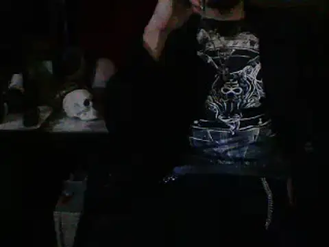 mrdemoncrowly online show from November 23, 2025, 4:34 am