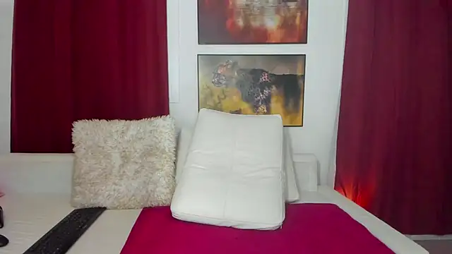 dulcey john online show from January 29, 2025, 10:05 am