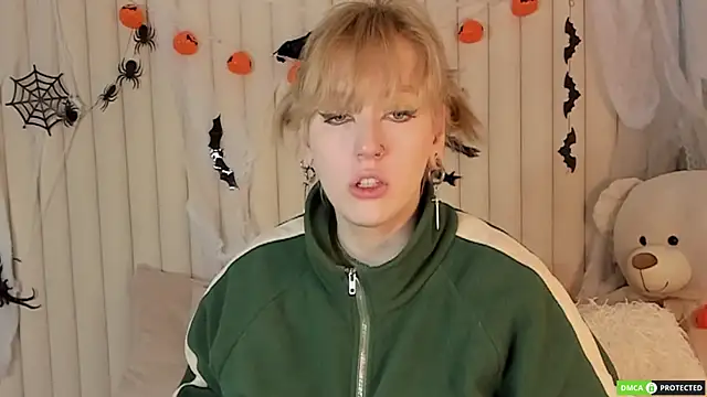 RachelCart online show from October 25, 2025, 3:03 am