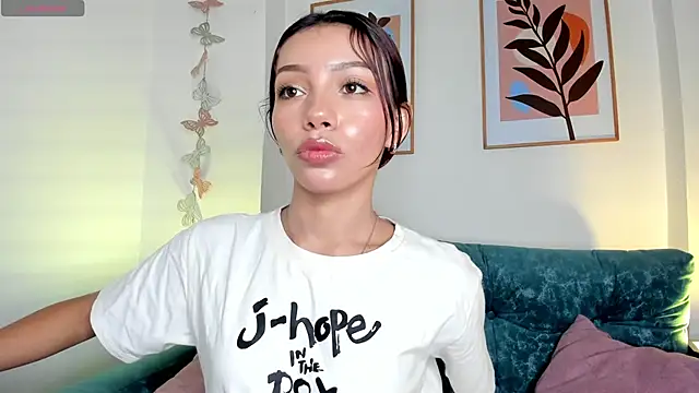 amysc online show from March 1, 2025, 1:51 pm