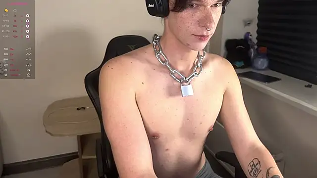 carthylovvve online show from October 19, 2025, 3:01 pm