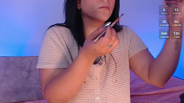 JulianaCastillo online show from February 14, 2025, 8:31 am