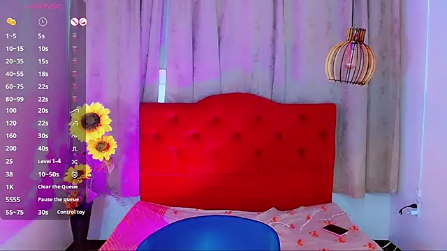 Snapshot of Jessica_smith_1 chatting on November 15, 2025, 11:40 am Jessica smith 1 online show from November 15, 2025, 11:40 am