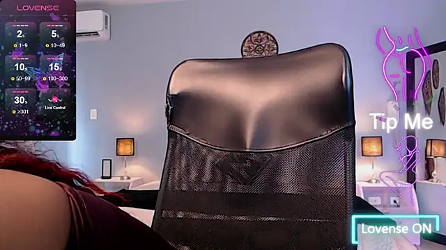 JasmineCampbell  online show from March 21, 2025, 8:18 pm