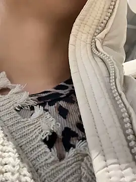 AngelinaTeller online show from December 25, 2024, 5:05 am