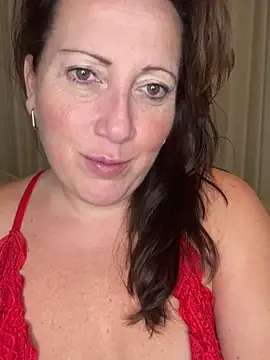 Snapshot of xsexycurvymilf chatting on December 12, 2024, 1:28 pm xsexycurvymilf online show from December 12, 2024, 1:28 pm