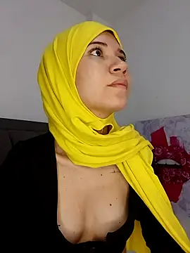 hanaa 18 online show from March 18, 2025, 3:31 pm