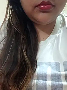 Snapshot of _Redwine_ chatting on February 16, 2025, 7:05 pm Redwine online show from February 16, 2025, 7:05 pm