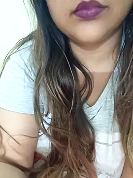 Snapshot of _Redwine_ chatting on March 1, 2025, 8:31 pm Redwine online show from March 1, 2025, 8:31 pm