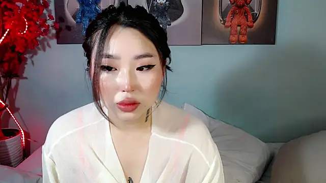 Snapshot of ichiben chatting on March 23, 2025, 12:26 am ichiben online show from March 23, 2025, 12:26 am