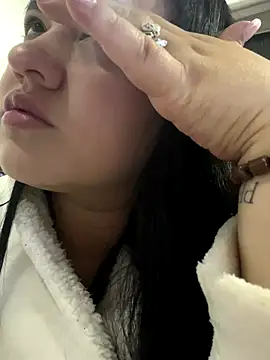 Snapshot of dannarossy_ chatting on September 16, 2025, 10:16 am dannarossy online show from September 16, 2025, 10:16 am