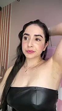 Victoria-And1 online show from November 7, 2025, 1:27 am