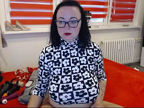 Alexie33 online show from March 7, 2025, 9:07 am