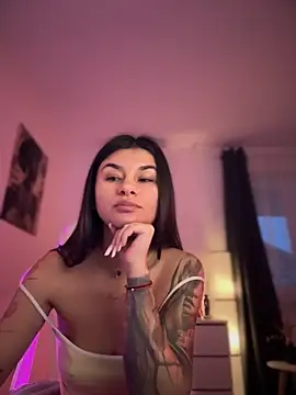 Snapshot of Simply_the_best chatting on November 23, 2025, 2:50 pm Simply the best online show from November 23, 2025, 2:50 pm