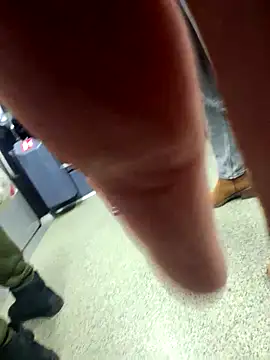 molozeb online show from December 17, 2025, 12:00 pm