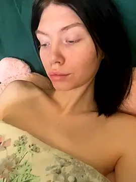 Lisaaa Alisa online show from November 20, 2025, 4:01 am