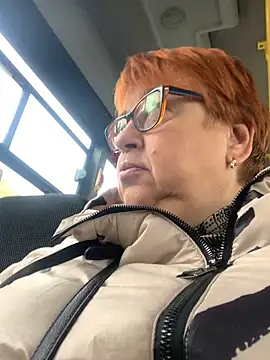 Snapshot of Klio5678 chatting on October 30, 2025, 7:54 am Klio5678 online show from October 30, 2025, 7:54 am