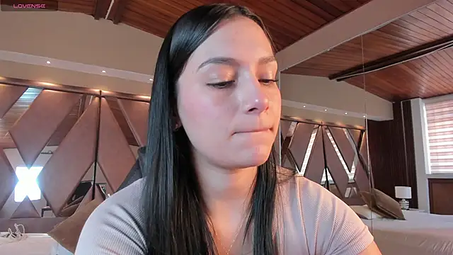 Snapshot of carina_rossi chatting on November 7, 2025, 3:45 pm carina rossi online show from November 7, 2025, 3:45 pm