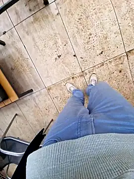 Lorent6969 online show from February 12, 2025, 8:27 am