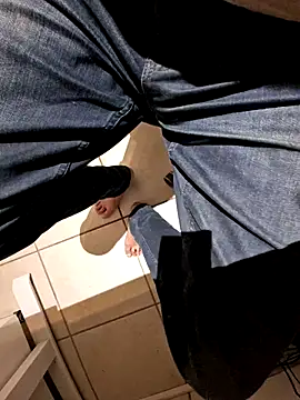 Lorent6969 online show from November 28, 2025, 4:59 am