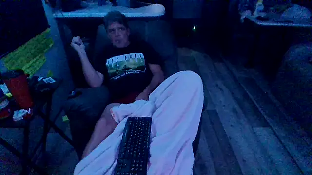 lateniter online show from September 20, 2025, 11:00 am