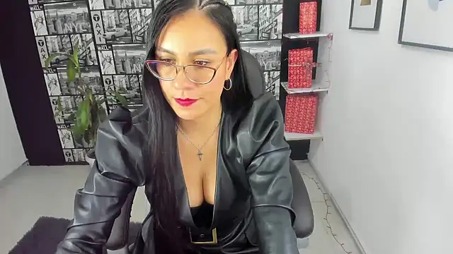 Snapshot of Agata-Moon chatting on January 3, 2025, 5:20 pm Agata-Moon online show from January 3, 2025, 5:20 pm