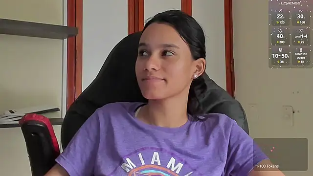 SamanthaWatson online show from January 10, 2025, 4:30 pm