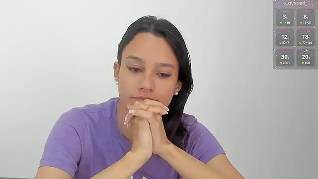 SamanthaWatson online show from February 19, 2025, 5:27 pm